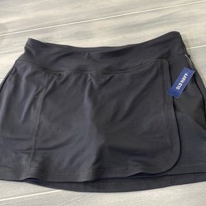 Old Navy New with Tags Skort size large